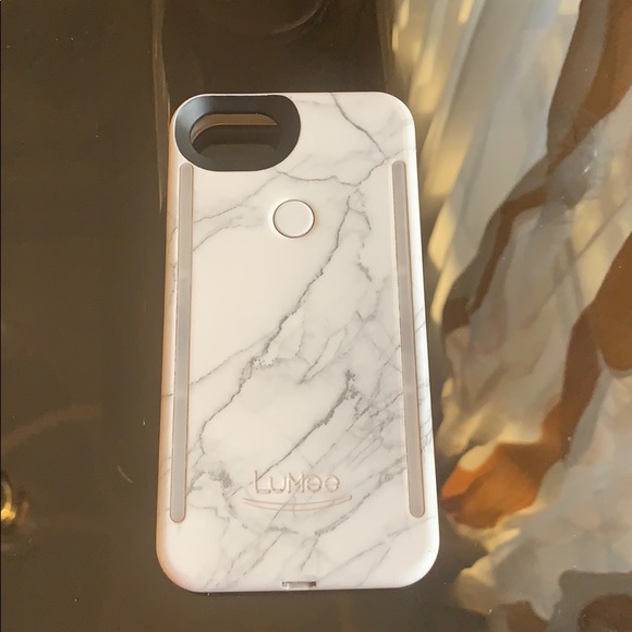 LUMEE case - Picture 1 of 4